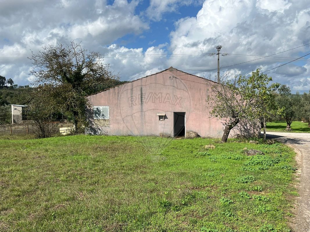 2 bedrooms House in Ferreira do Zezere, Portugal No. 27733