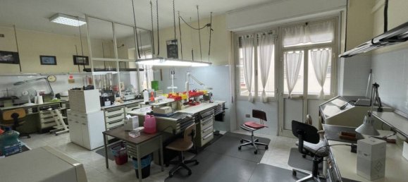 3 bedrooms Apartment in Sassari, Italy No. 43970 11