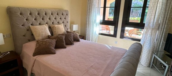 Apartamento de 2 dormitorios en Estepona, Spain No. 146180 6