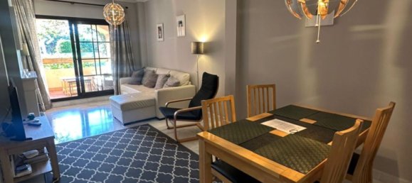 Apartamento de 2 dormitorios en Estepona, Spain No. 146180 3