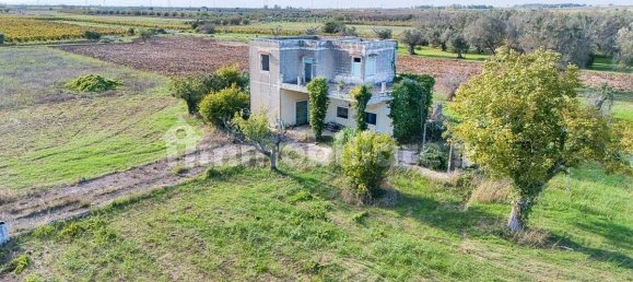 5-Zimmer Haus in Campi Salentina, Italy, Nr. 152801 4