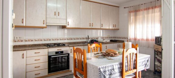 4 bedrooms Bungalow in Torrevieja, Spain No. 178225 12