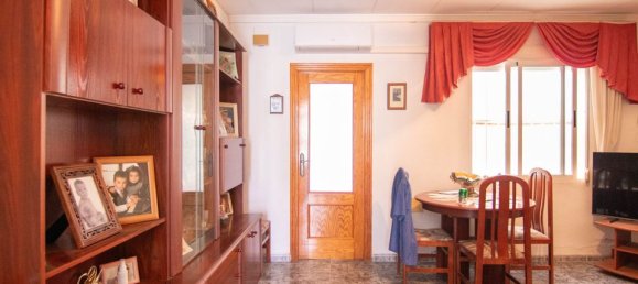 4 bedrooms Bungalow in Torrevieja, Spain No. 178225 4