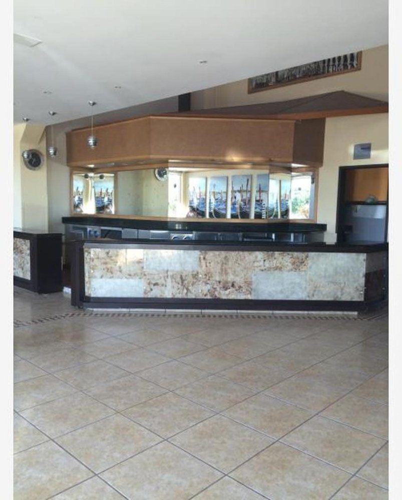  Building in Queretaro, Mexico No. 200761