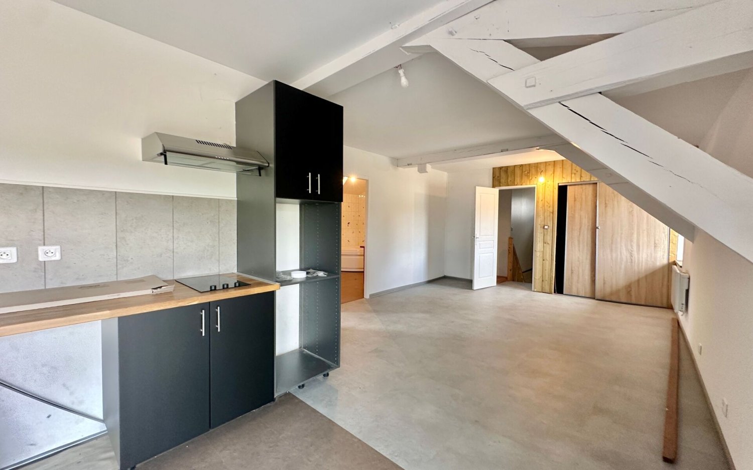 Apartamento de 4 habitaciónes en Villandraut, France No. 338076