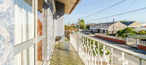 5 bedrooms House in Oliveirinha, Portugal No. 84631 9