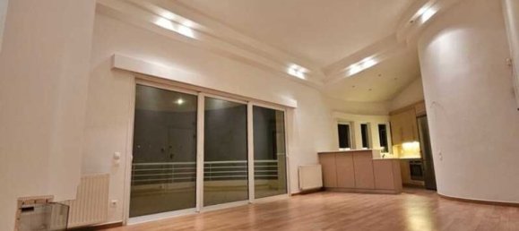 2 Schlafzimmer Wohnung in Voula, Greece, Nr. 2367 3