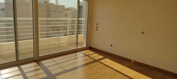 2 Schlafzimmer Wohnung in Voula, Greece, Nr. 2367 8