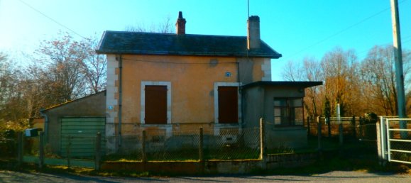 2 chambres Maison à Issoudun, France No. 98037 4