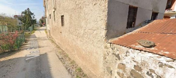 3 bedrooms House in Arzignano, Italy No. 325975 7