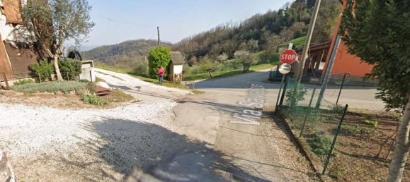 3 bedrooms House in Arzignano, Italy No. 325975 11