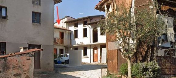 3 bedrooms House in Arzignano, Italy No. 325975 3