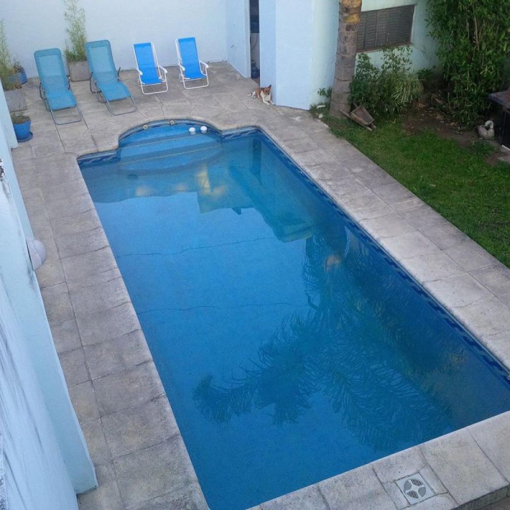 4 bedrooms House in Buenos Aires, Argentina No. 80501