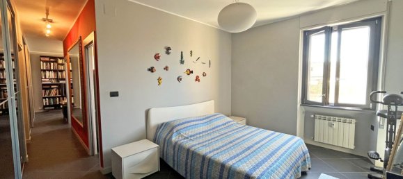 2 bedrooms Apartment in Rome, Italy No. 335496 17