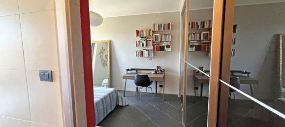 2 bedrooms Apartment in Rome, Italy No. 335496 15