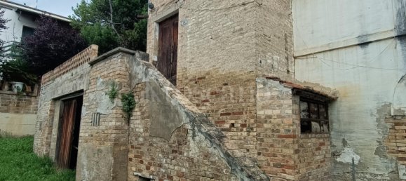 Grundstück in Spoltore, Italy 12000m², Nr. 311322 2