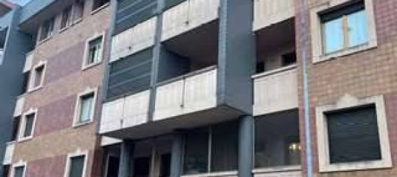 2 Schlafzimmer Wohnung in Novara, Italy, Nr. 210491 2