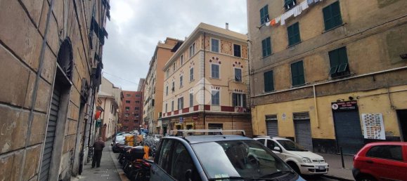 20m² Commercial property in Genoa, Italy No. 159835 13