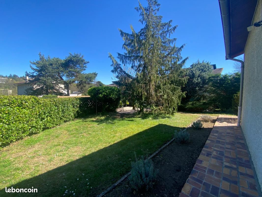 3 chambres Maison à Sainte-Foy-lès-Lyon, France No. 339142