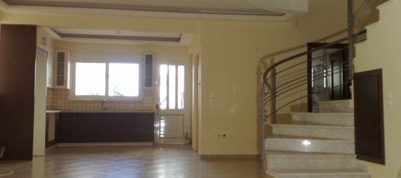 6 bedrooms Property in Nafplio, Greece No. 7571 3