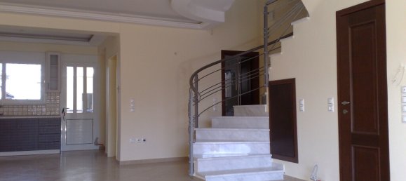 6 bedrooms Property in Nafplio, Greece No. 7571 6