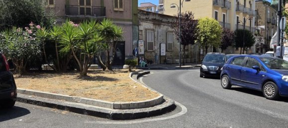 93m² Commercial property in Naples, Italy No. 274319 15