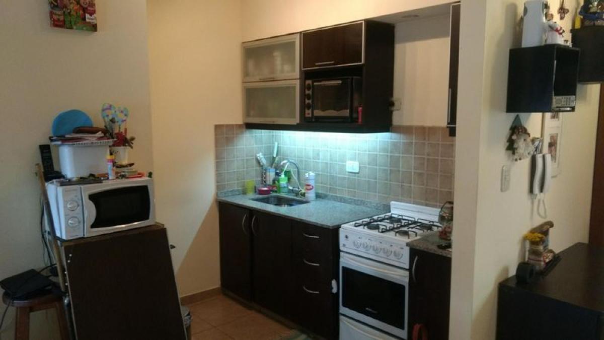 Studio in Buenos Aires, Argentina No. 83036