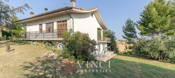 6 chambres Maison à Sant'Elpidio a Mare, Italy No. 267241 2