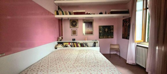 10 rooms House in Florence, Italy No. 25805 7