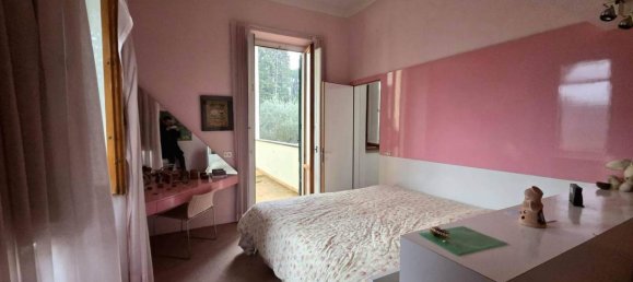 10 rooms House in Florence, Italy No. 25805 15
