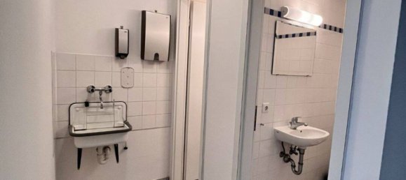 228m² Office in Muhldorf am Inn, Germany No. 164202 41