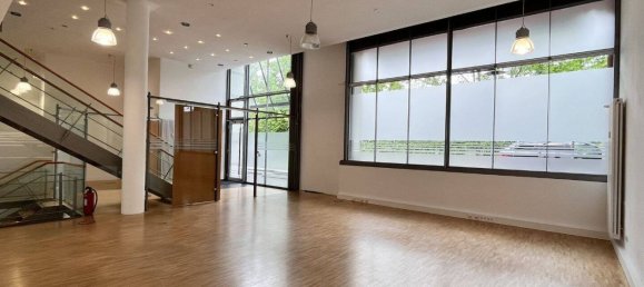 228m² Office in Muhldorf am Inn, Germany No. 164202 6