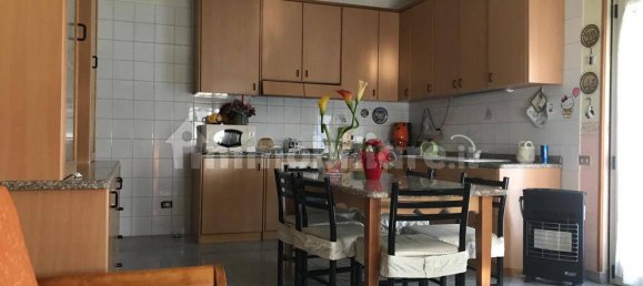 3 Schlafzimmer Haus in San Prisco, Italy, Nr. 176567 14