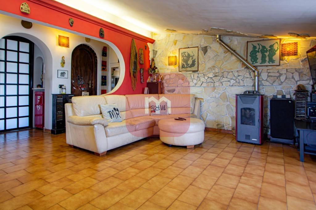 2 Schlafzimmer Wohnung in San Cesareo, Italy, Nr. 202148