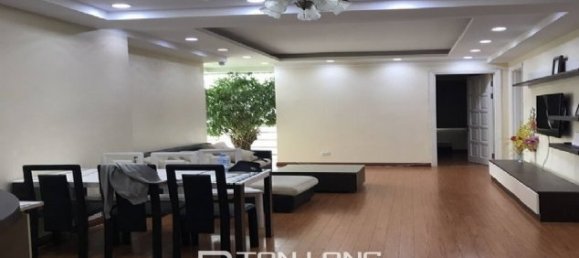 3 Schlafzimmer Wohnung in Tay Ho, Vietnam, Nr. 1696 2