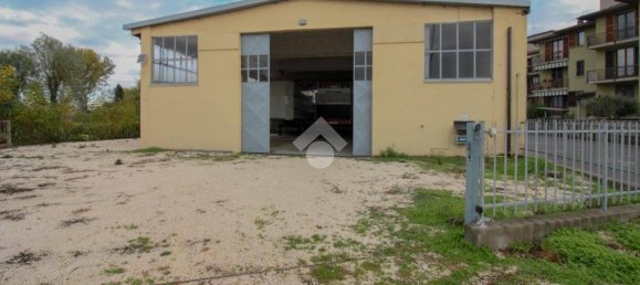 Lagerhaus in Soresina, Italy 400m², Nr. 341853 20