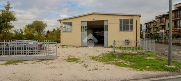 Lagerhaus in Soresina, Italy 400m², Nr. 341853 2