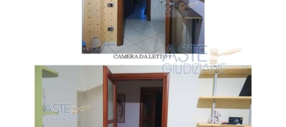 5 rooms Apartment in Somma Vesuviana, Italy No. 10986 7