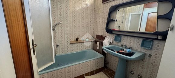 Casa de 5 divisões em Valeggio sul Mincio, Italy N.º 115672 21