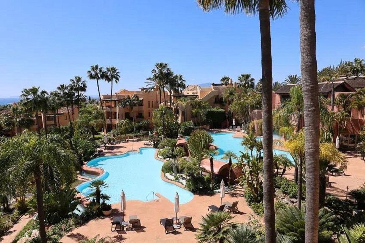 2 bedrooms Penthouse in Marbella, Spain No. 147490