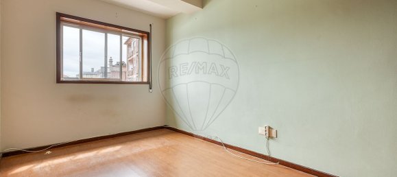 2 Schlafzimmer Wohnung in Porto, Portugal, Nr. 50225 11