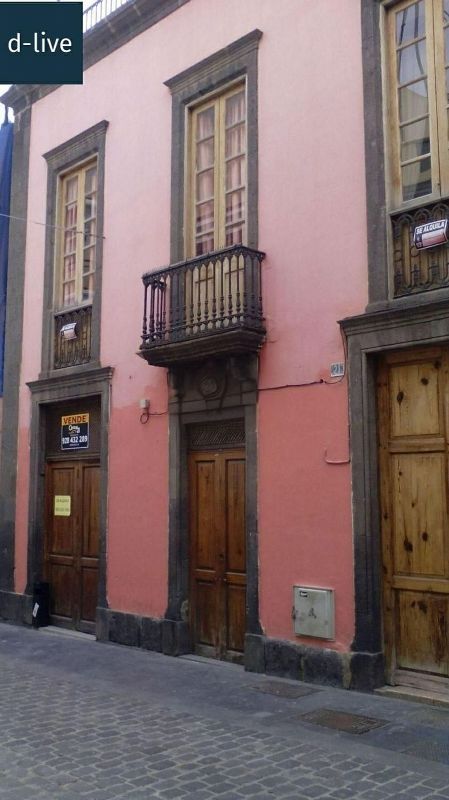 240m² Commercial property in Las Palmas De Gran Canaria, Spain No. 231490