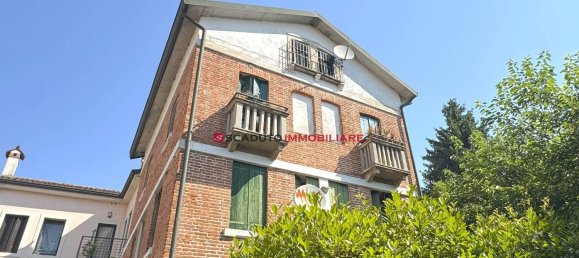 4 bedrooms Apartment in Vicenza, Italy No. 324131 2