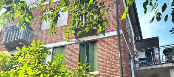 4 bedrooms Apartment in Vicenza, Italy No. 324131 4