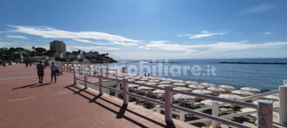 1 bedroom Apartment in Rome, Italy No. 267866 31