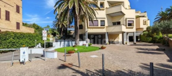 1 bedroom Apartment in Rome, Italy No. 267866 28