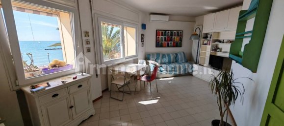 1 bedroom Apartment in Rome, Italy No. 267866 5