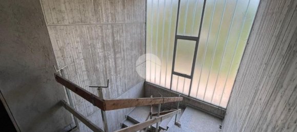 371m² Warehouse in Albano Sant'Alessandro, Italy No. 153521 4