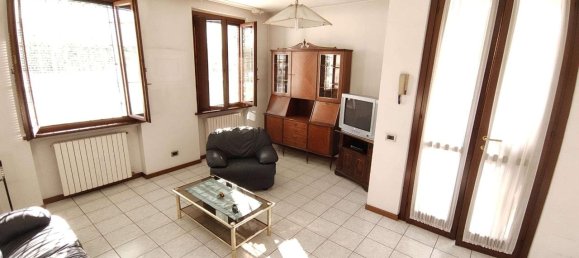 3 rooms Apartment in Offanengo, Italy No. 137539 5