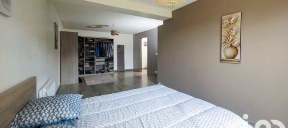 4 bedrooms House in Vaugneray, France No. 201871 6